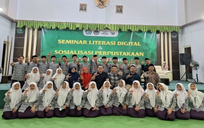Gelar Seminar Literasi Digital, MAN 4 Jombang PP. Mamba’ul Ma’arif Gandeng Universitas NU Surabaya