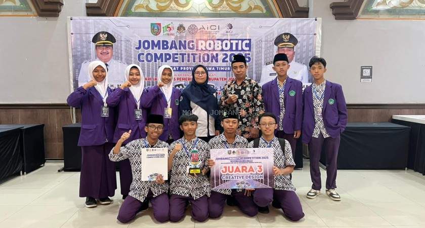 Tim Robotik MAN 4 Jombang PP. Mamba’ul Ma’arif Sabet Juara 3 Robotik Tingkat Jawa Timur
