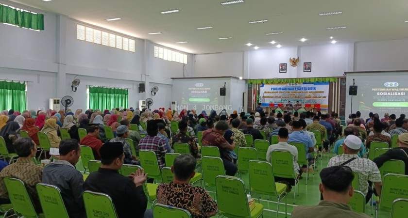 513 Wali Murid Hadiri Pertemuan Kelas XII MAN 4 Jombang PP. Mamba’ul Ma’arif, Bahas TKA dan Studi Lanjut