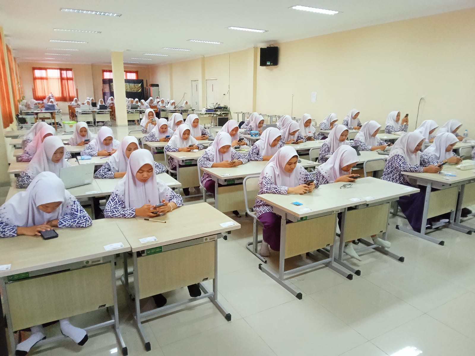 32 Siswa MAN 4 Jombang PP. Mamba’ul Ma’arif Lolos Beasiswa PWNU UNESA dan Beasiswa Kemitraan UINSA Tahun 2025