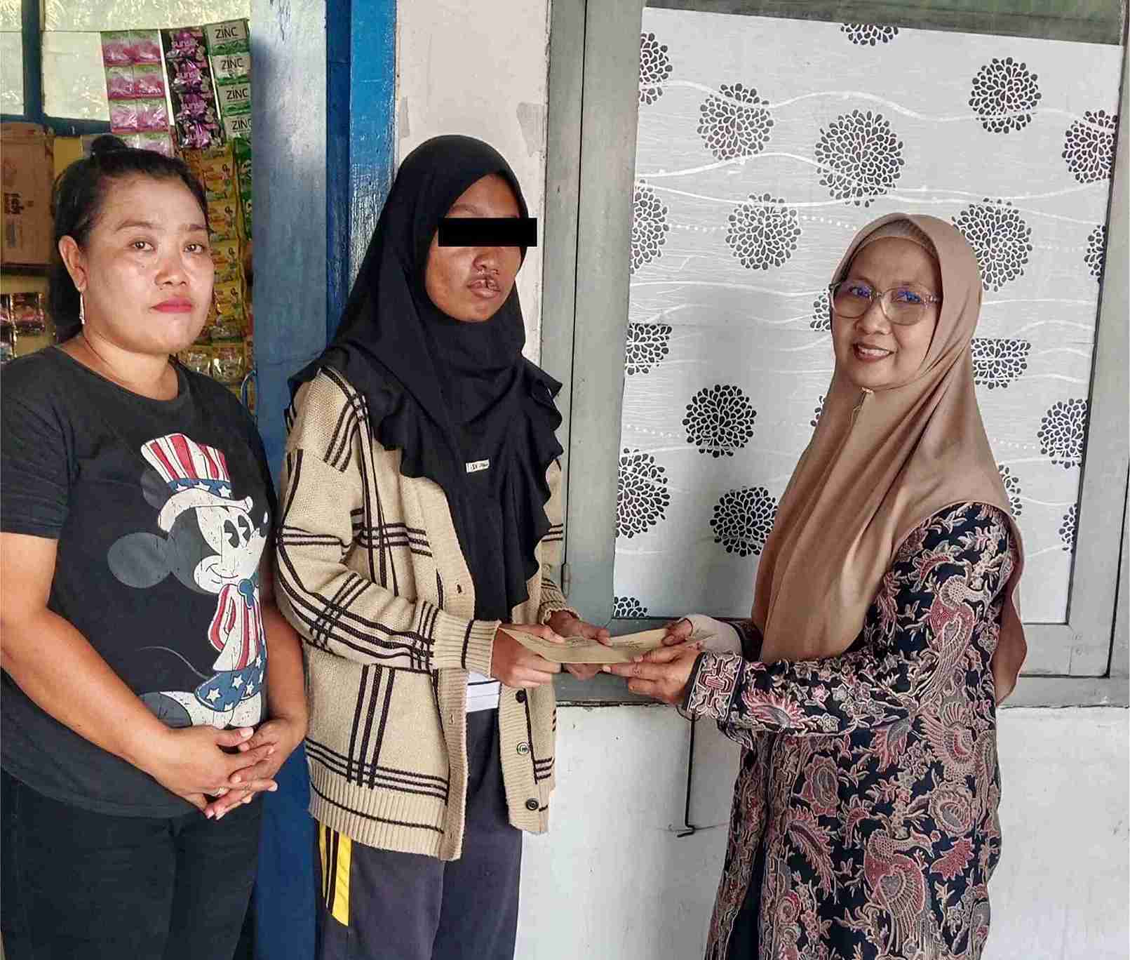 Agnes Idap Penyakit Tumor, MAN 4 Jombang PP. Mamba’ul Ma’arif Bantu Biaya Pengobatan Hingga Sembuh