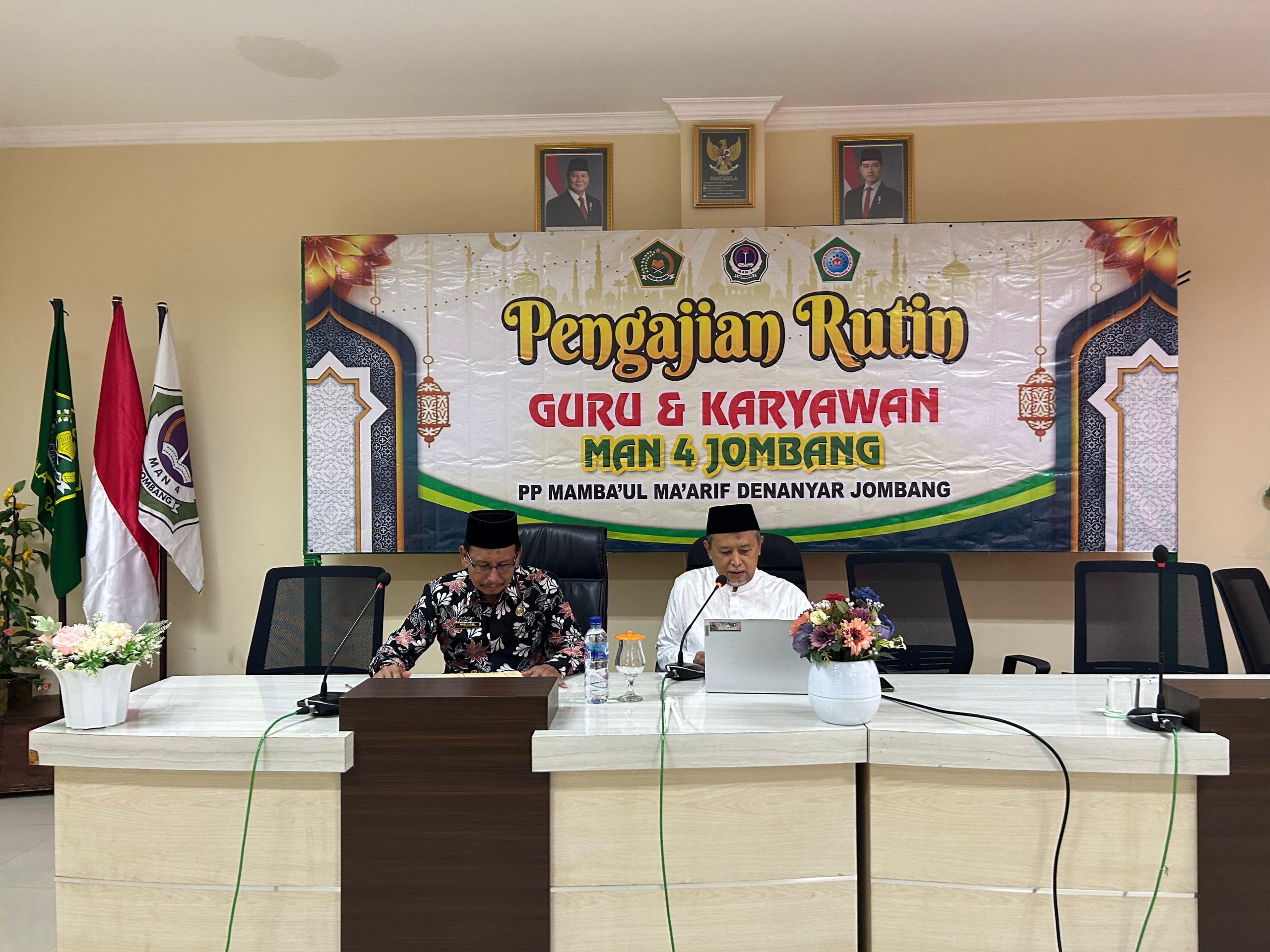 Pengajian Rutin MAN 4 Jombang PP. Mamba’ul Ma’arif, Allah Haramkan Kezaliman